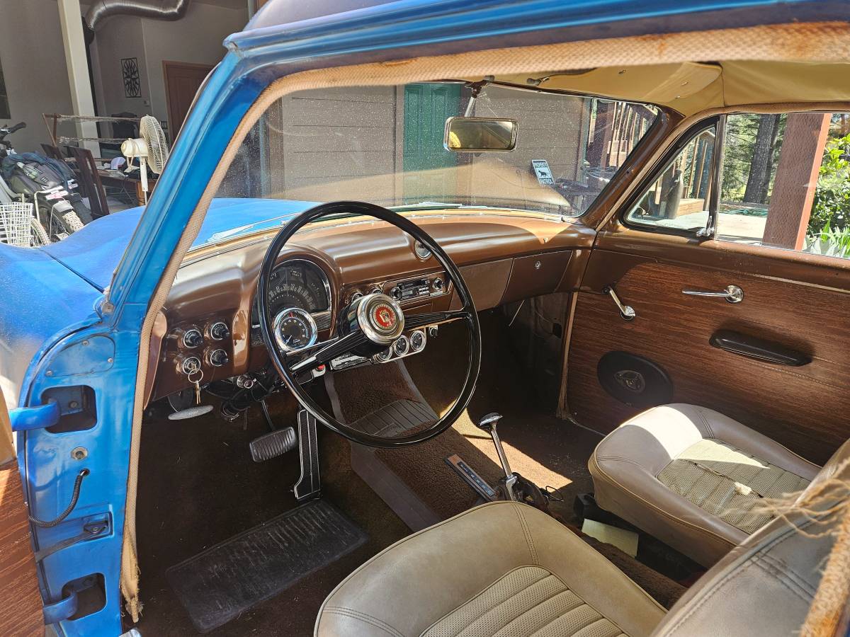 Ford-ranch-wagon-1953-blue-1