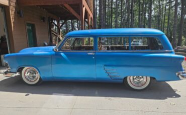 Ford-ranch-wagon-1953-blue-2