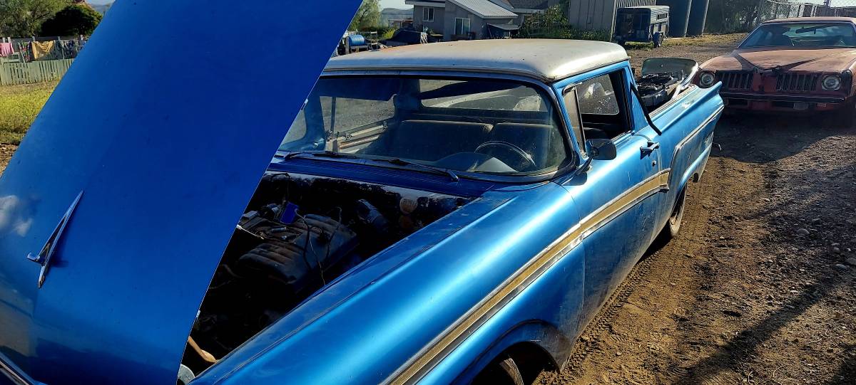 Ford-ranchero-1957-blue-18