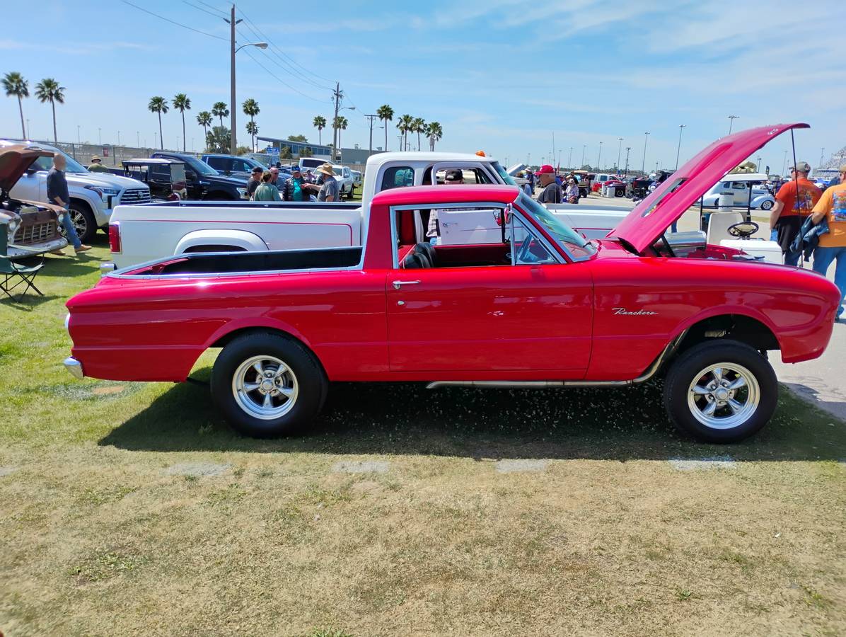 Ford-ranchero-1960-red-3