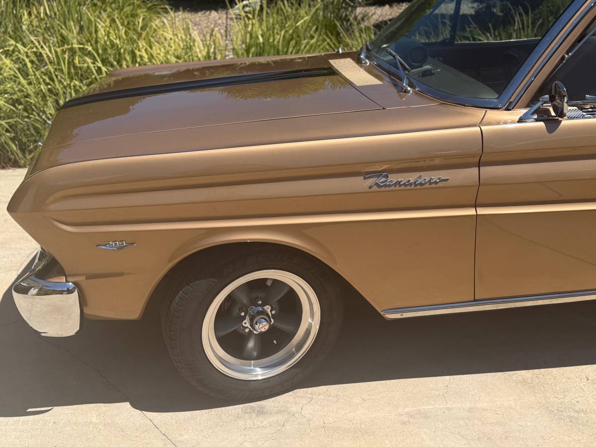 Ford-ranchero-1965-13