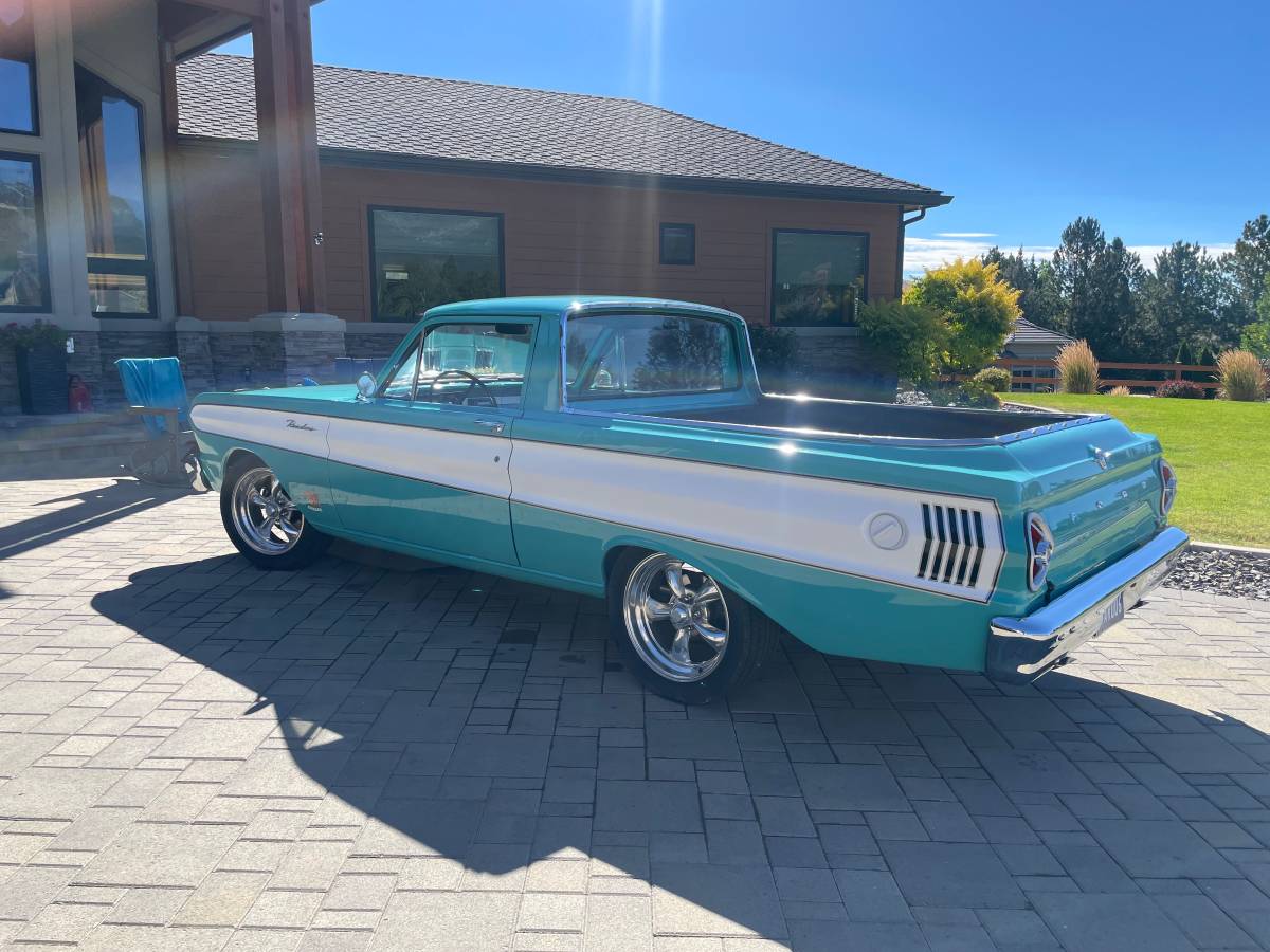 Ford-ranchero-1965-custom-1