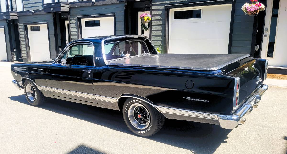 Ford-ranchero-1967-black-14
