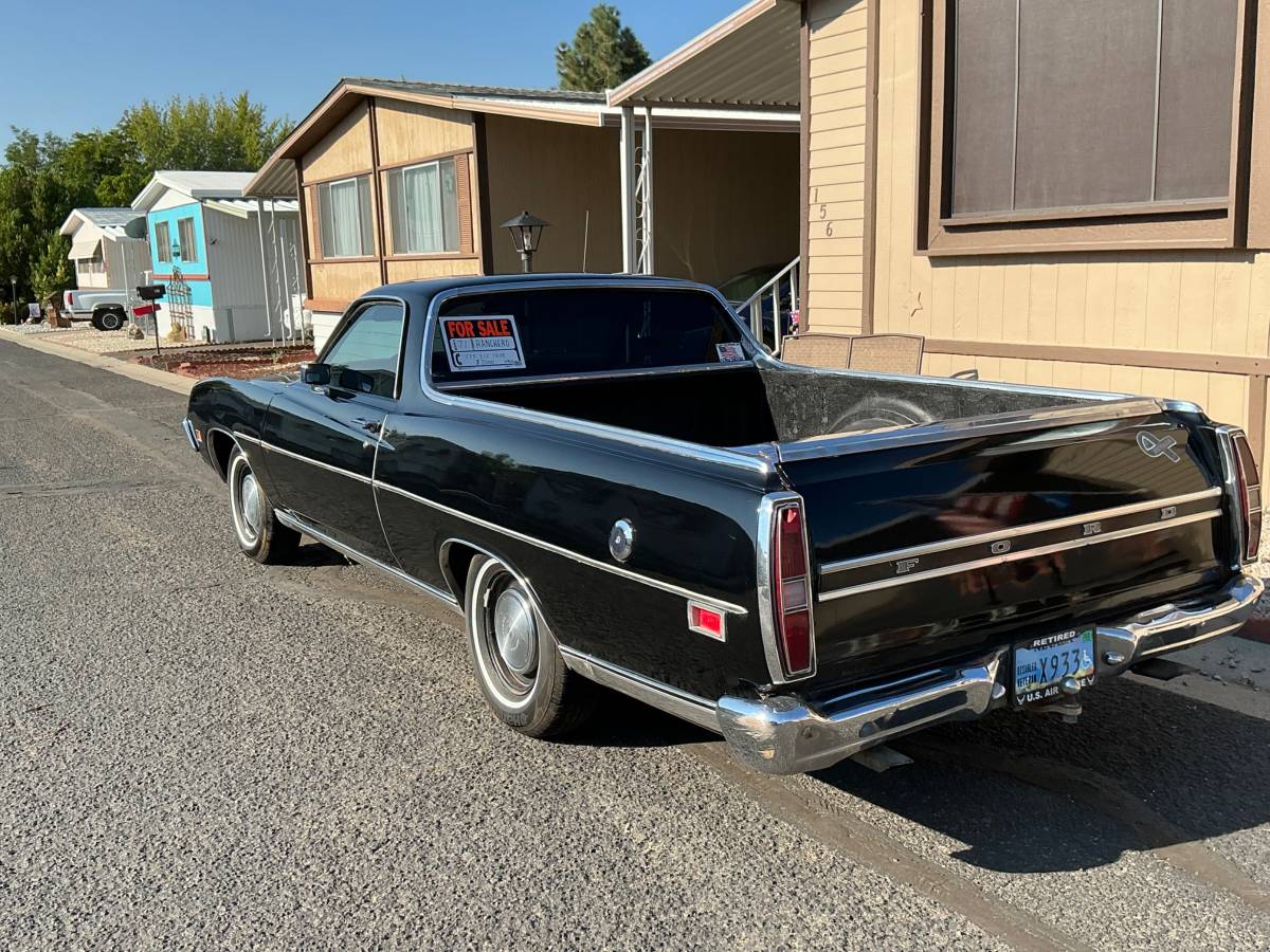 Ford-ranchero-1971-black-2