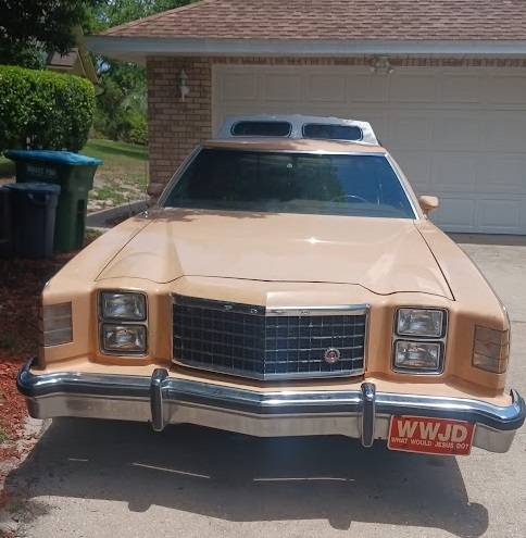 Ford-ranchero-1978-brown-2