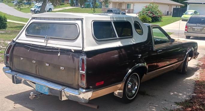 Ford-ranchero-1978-brown-3