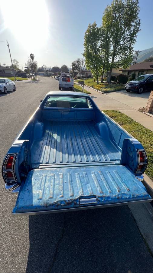 Ford-ranchero-500-1972-blue-10