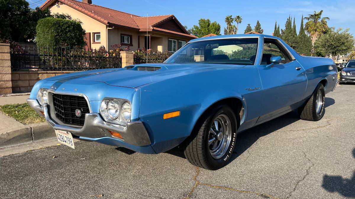 Ford-ranchero-500-1972-blue