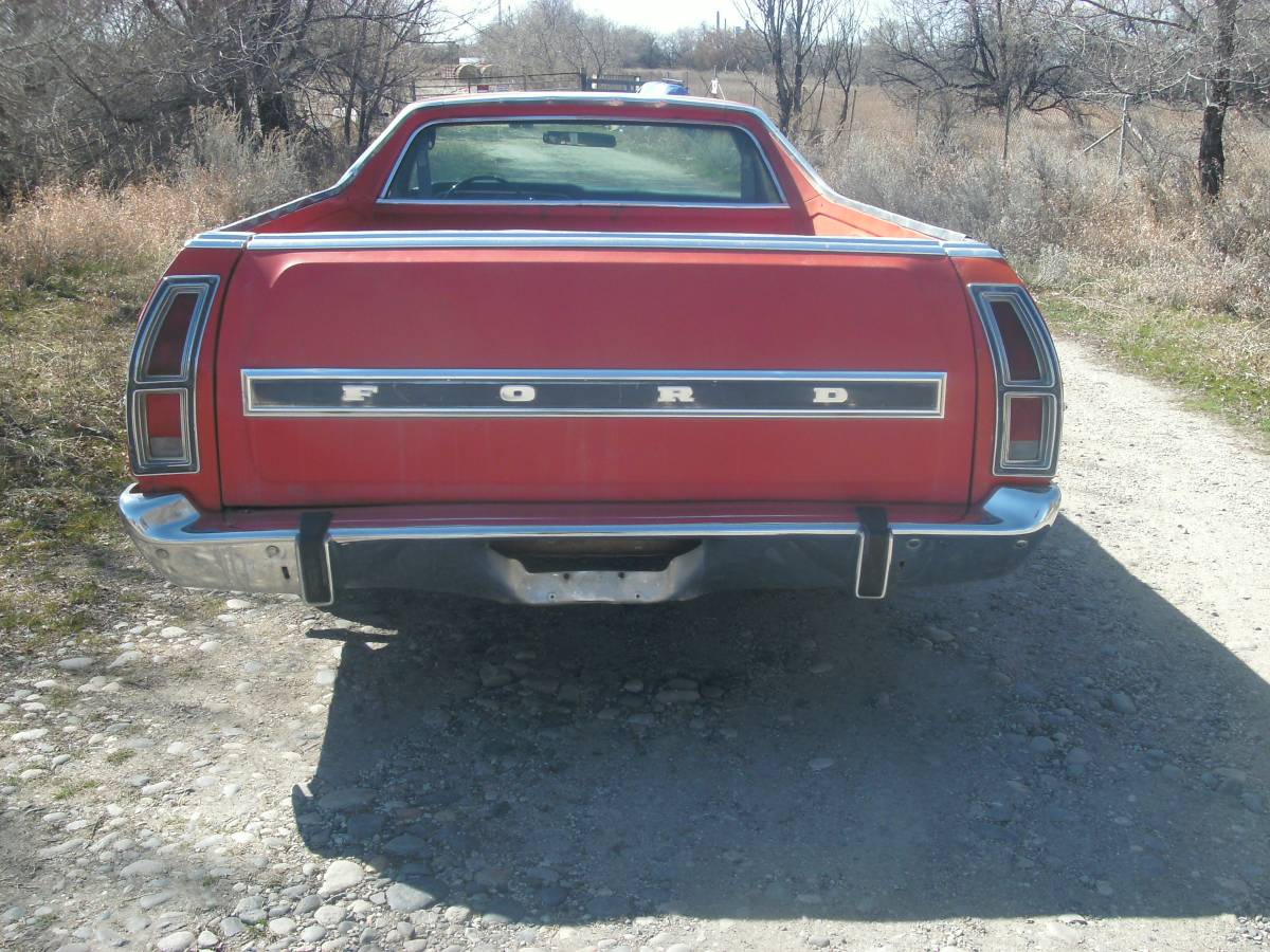 Ford-ranchero-500-1975-red-3