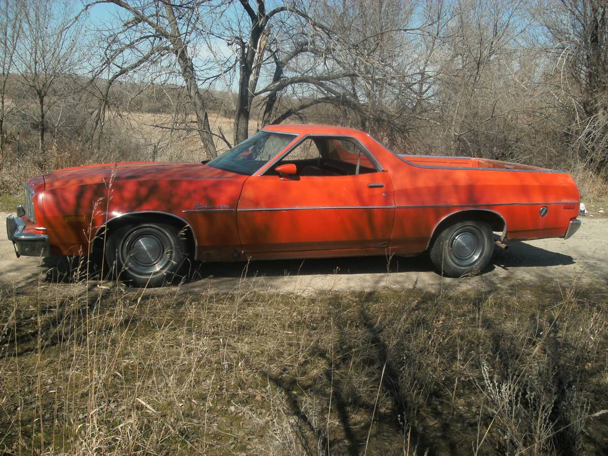 Ford-ranchero-500-1975-red