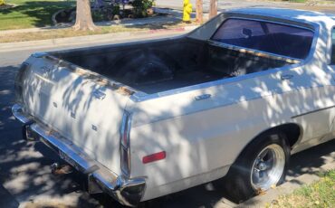 Ford-ranchero-500-gt-1973-white-1