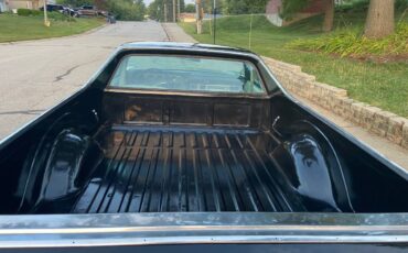 Ford-ranchero-gt-broughm-1979-black-2
