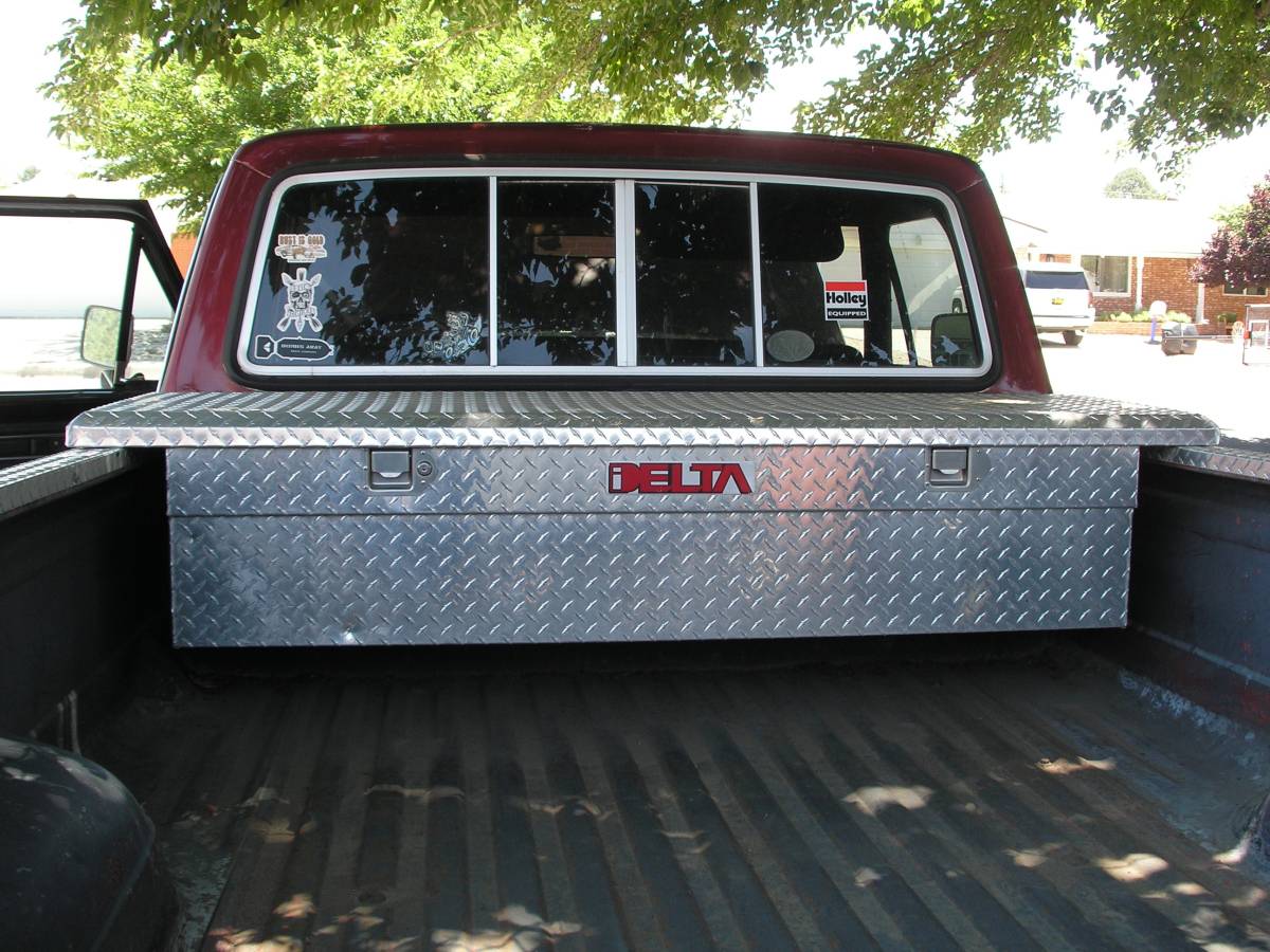 Ford-ranger-1973-red-14