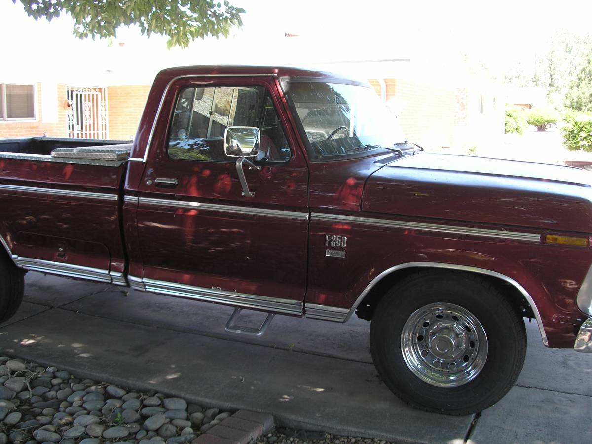 Ford-ranger-1973-red-2