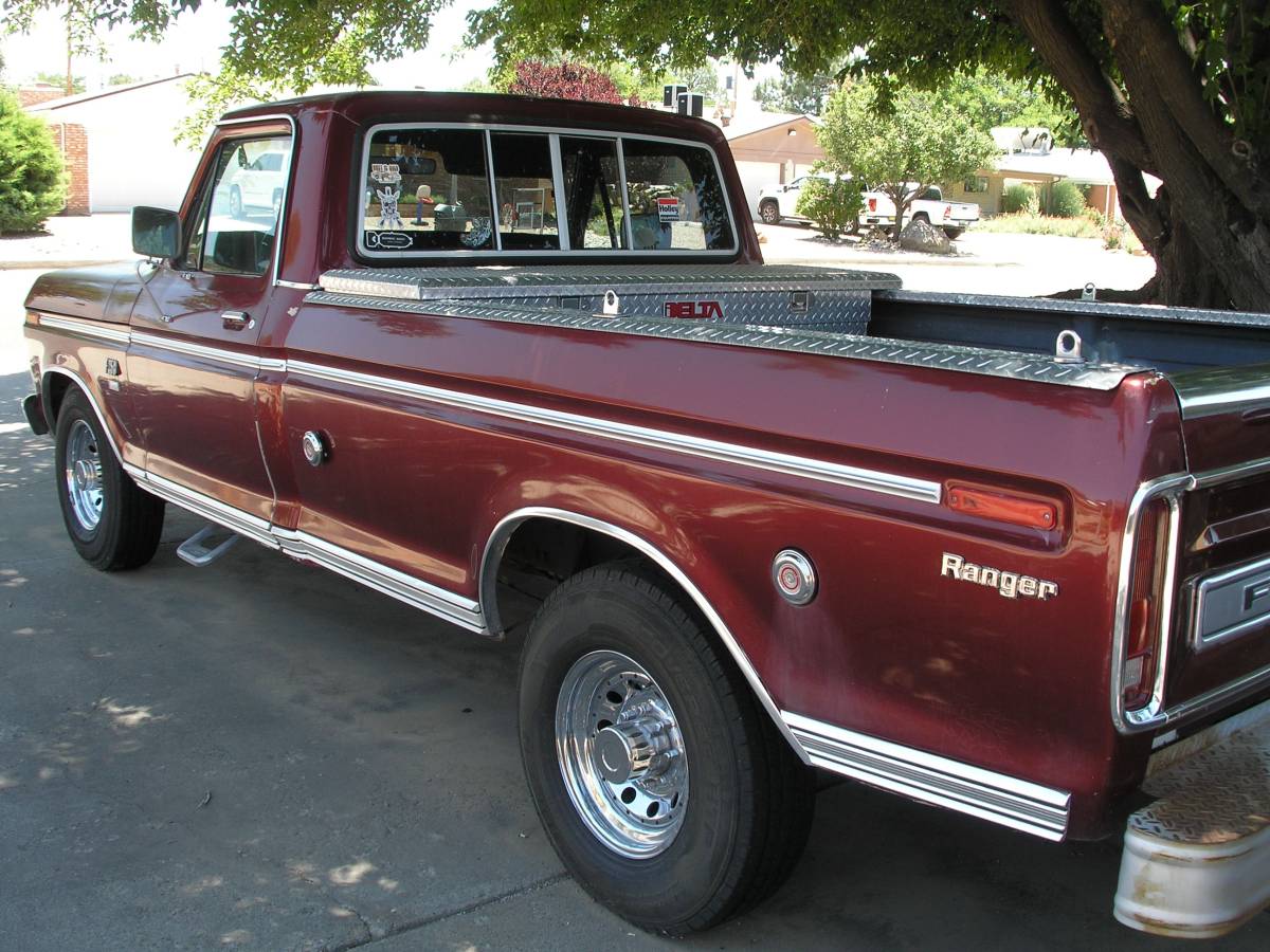 Ford-ranger-1973-red-3