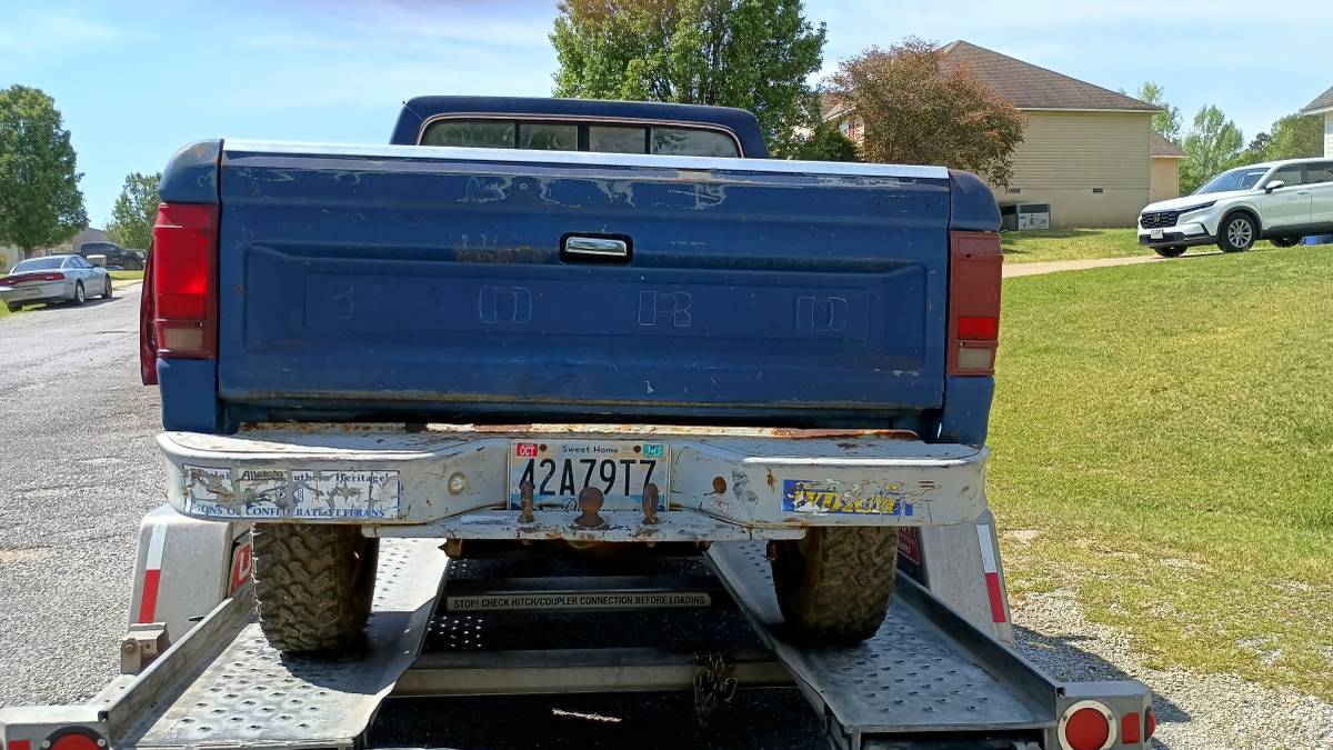 Ford-ranger-1985-blue-2