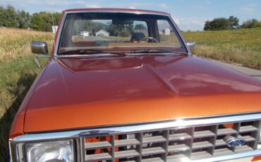 Ford-ranger-1985-custom-16