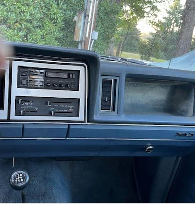 Ford-ranger-1987-8