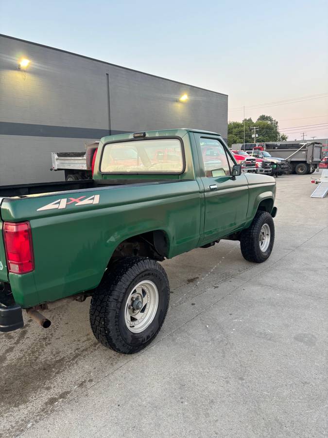 Ford-ranger-1987-green-4