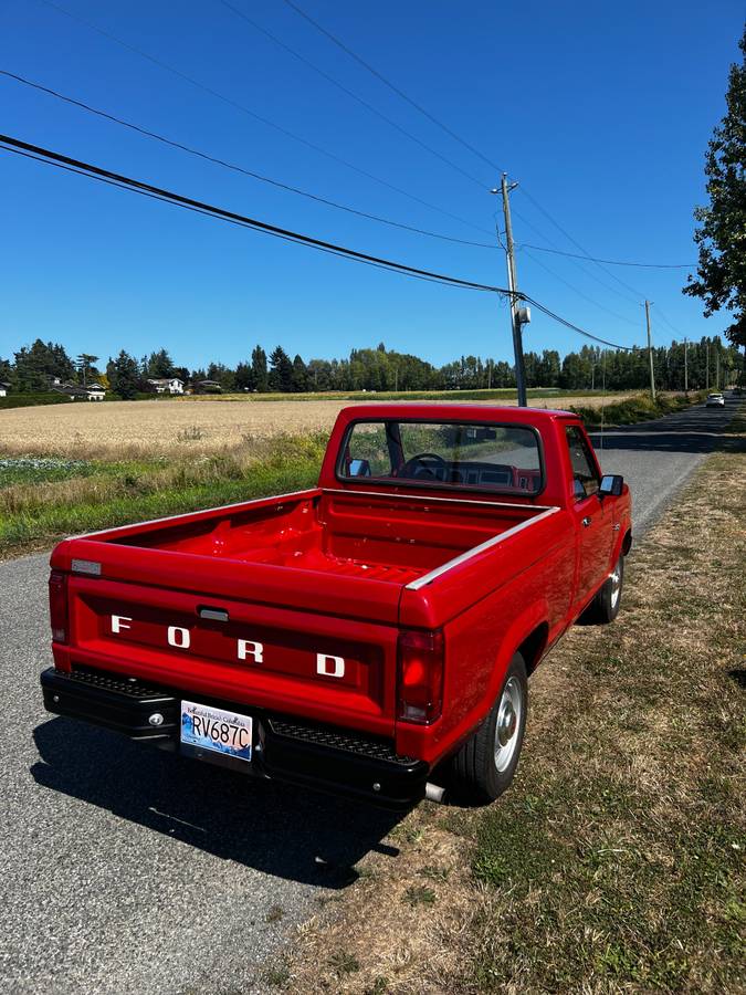 Ford-ranger-1987-red-1