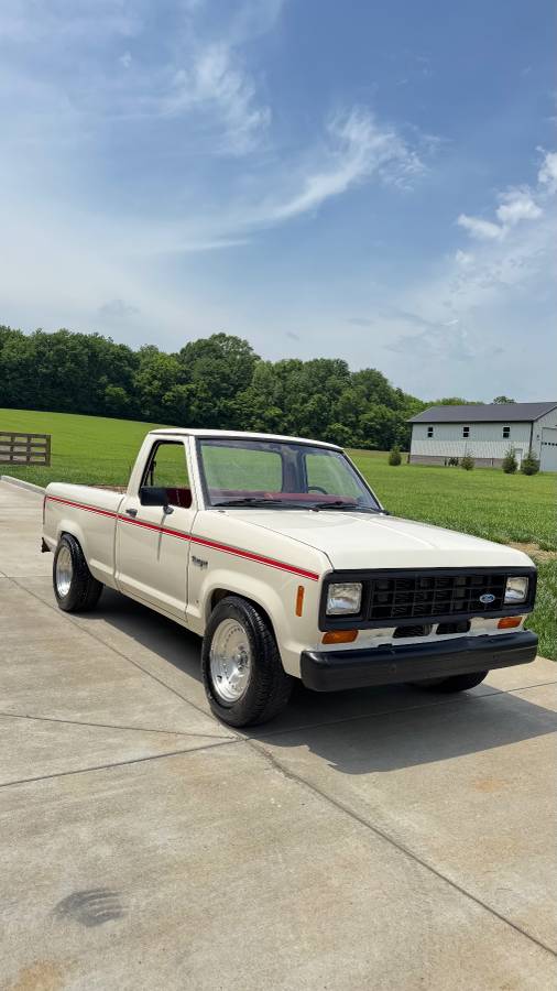 Ford-ranger-1988-white-16