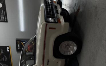 Ford-ranger-1988-white-2