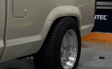 Ford-ranger-1988-white-20