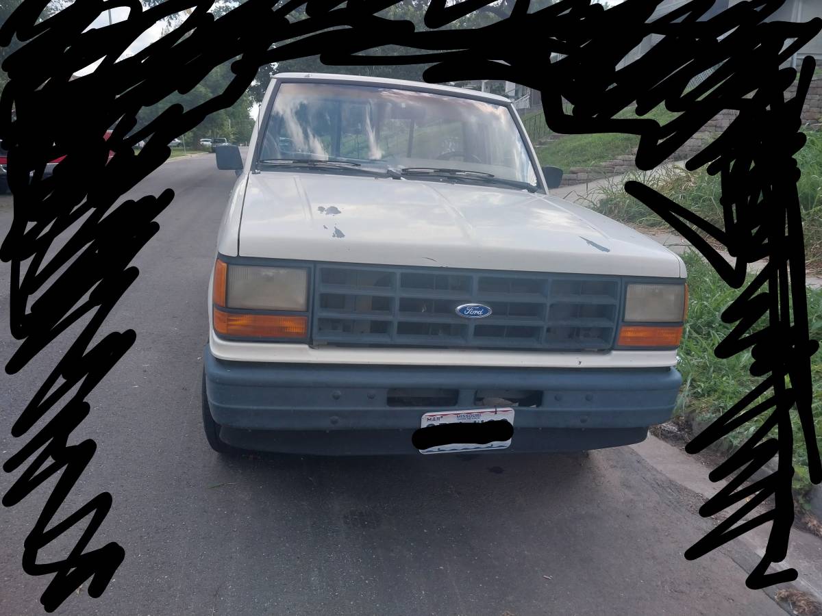Ford-ranger-1989-white