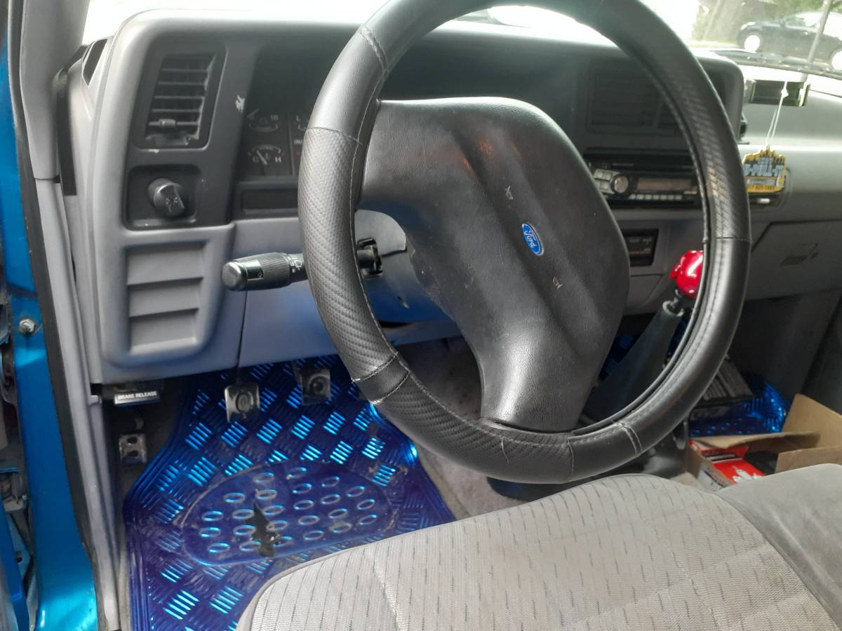 Ford-ranger-1993-blue-3