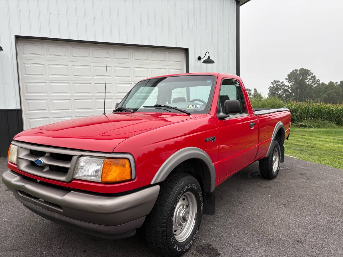 Ford-ranger-1995-red-1