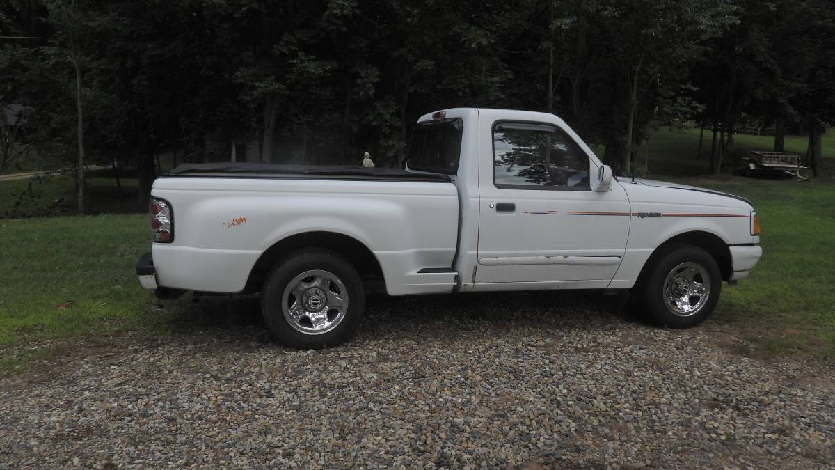 Ford-ranger-splash-1993-white-1