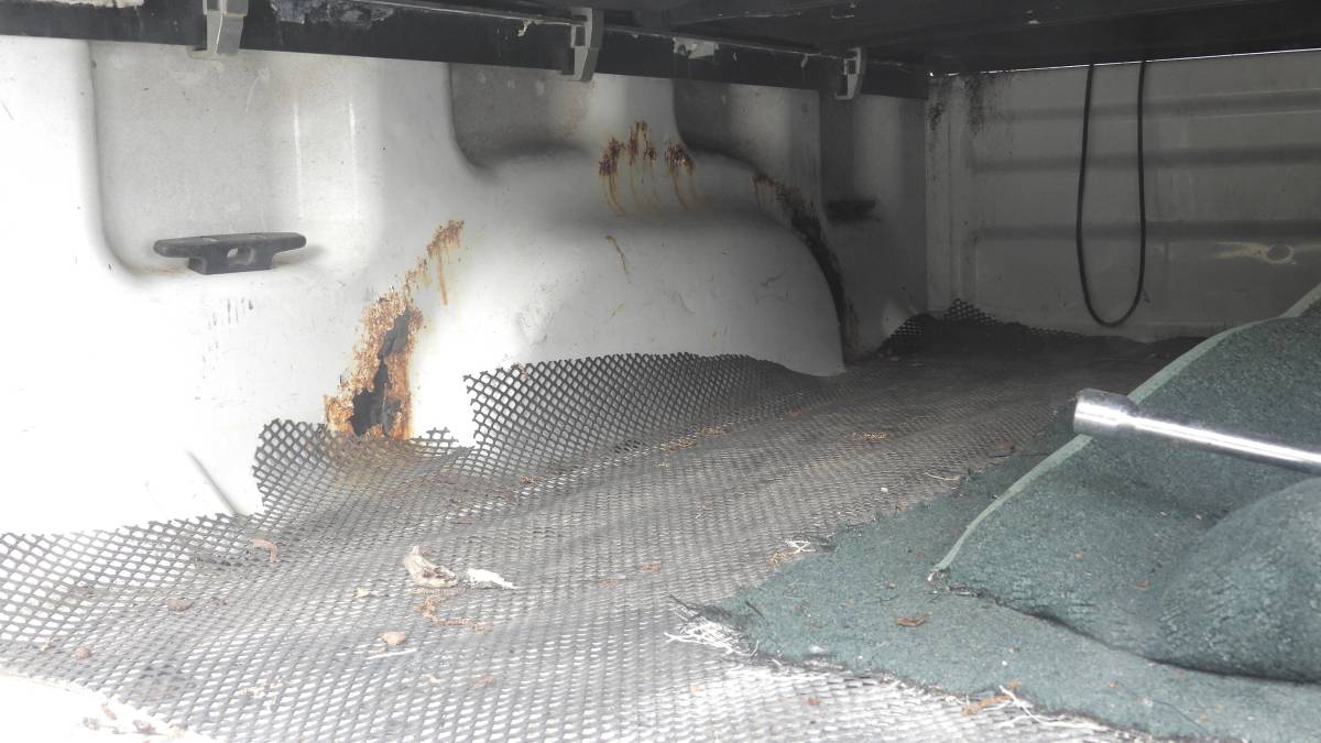 Ford-ranger-splash-1993-white-7