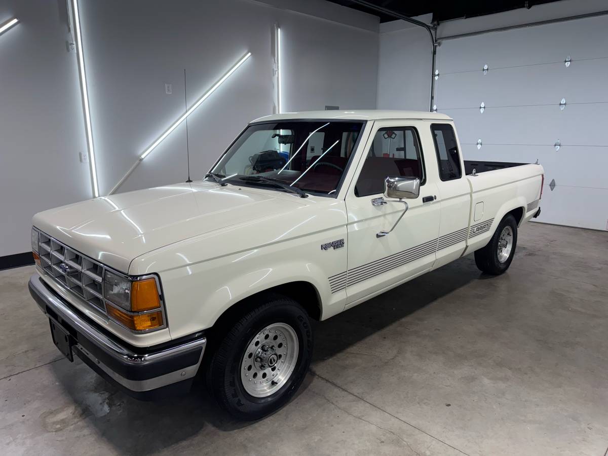 Ford-ranger-super-cab-1990-white-4
