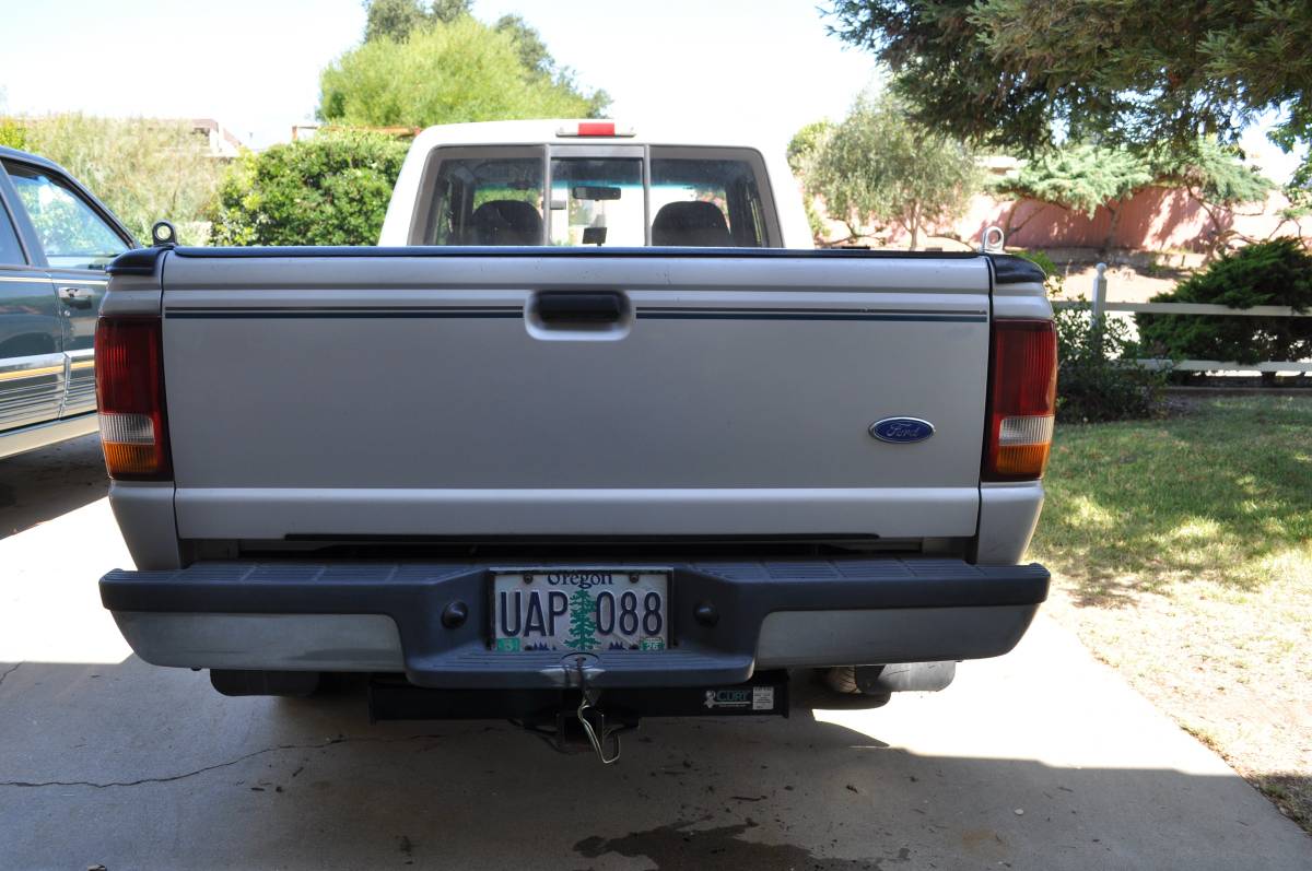 Ford-ranger-super-cab-1994-silver-1