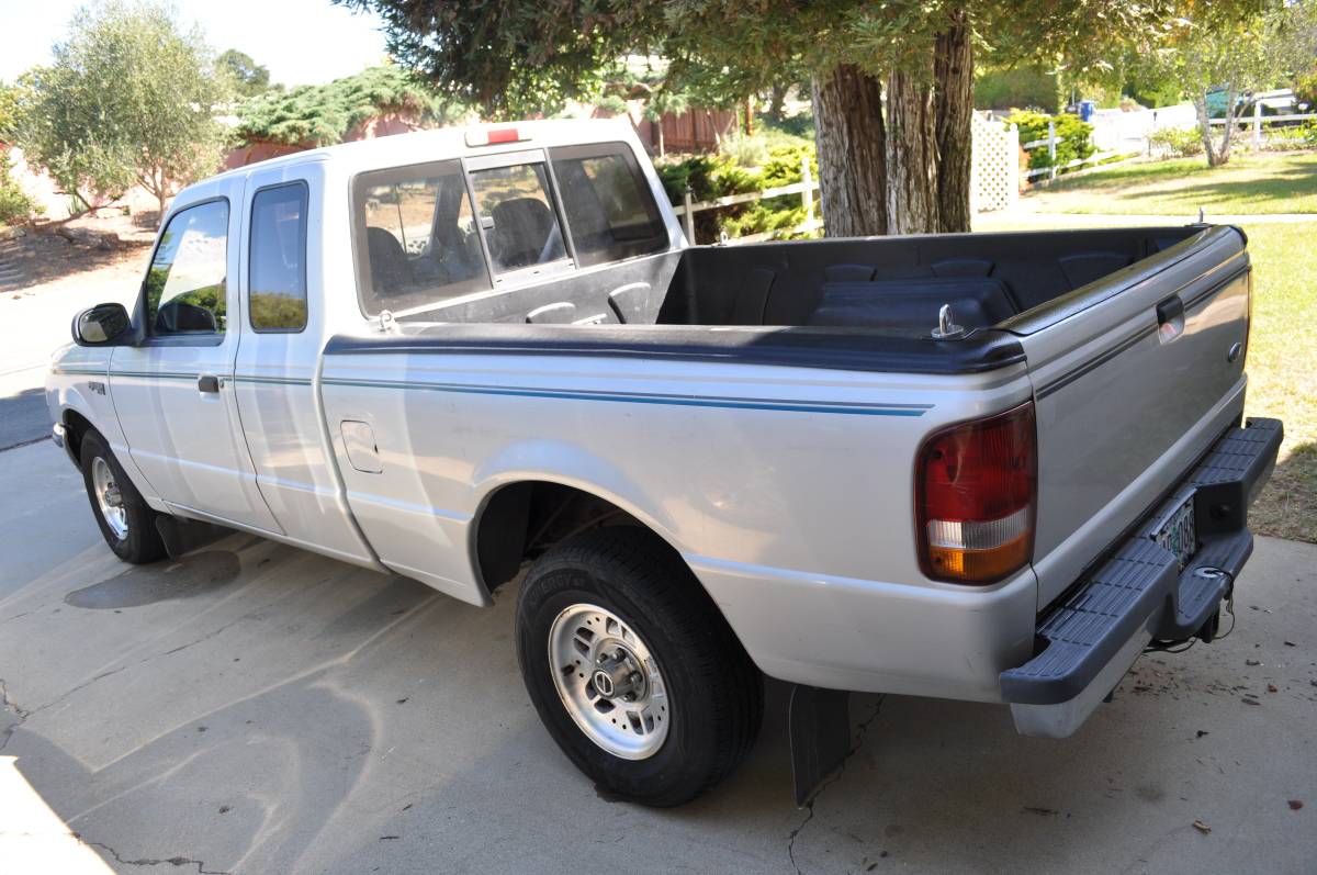 Ford-ranger-super-cab-1994-silver-4