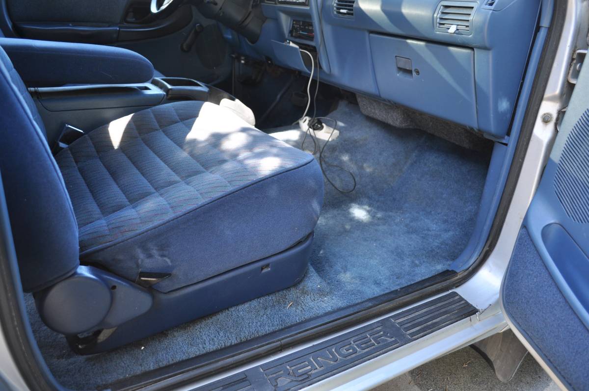 Ford-ranger-super-cab-1994-silver-9