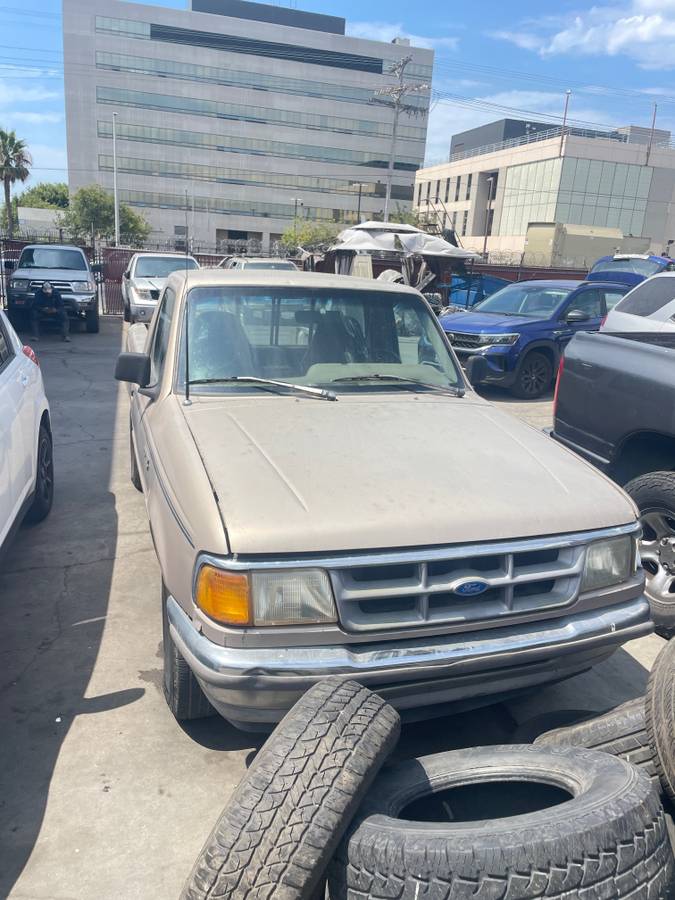 Ford-ranger-xl-1994-silver-1