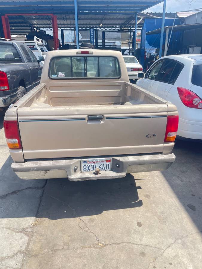Ford-ranger-xl-1994-silver-3