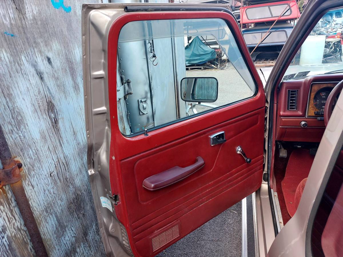 Ford-ranger-xlt-1987-brown-2