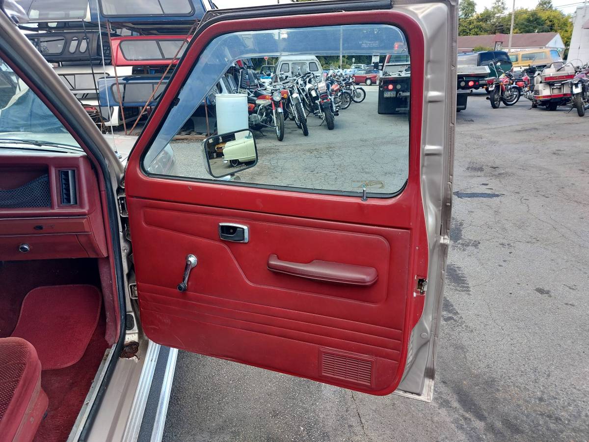 Ford-ranger-xlt-1987-brown-6