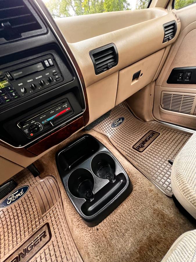 Ford-ranger-xlt-1989-custom-12