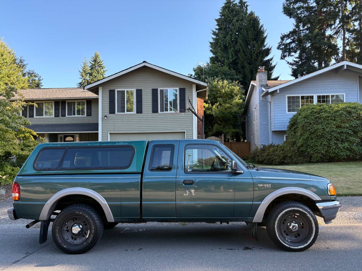 Ford-ranger-xlt-4x4-1995-2