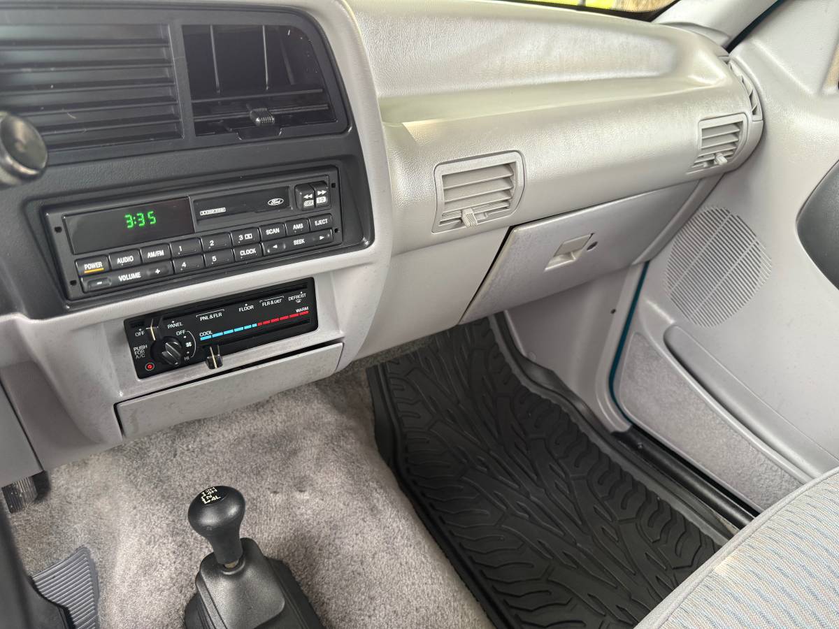 Ford-ranger-xlt-4x4-supercab-1994-green-1