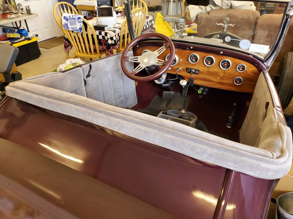 Ford-roadster-1923-2