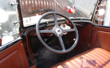 Ford-roadster-1931-black-3