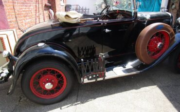 Ford-roadster-1931-black-4