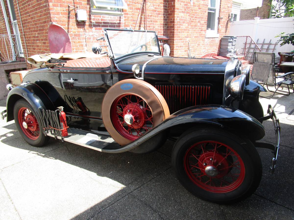 Ford-roadster-1931-black-6