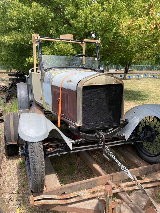 Ford-roadster-pickup-1927-2