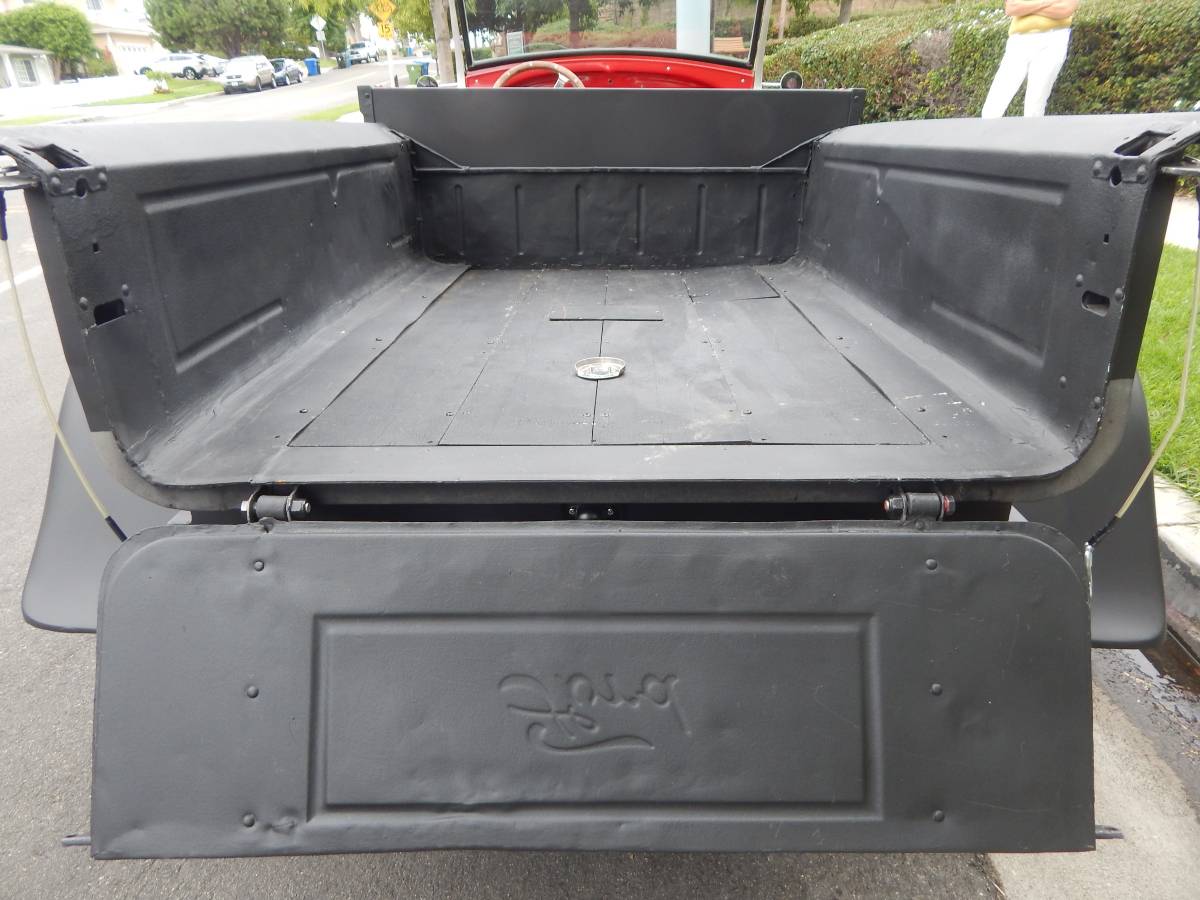 Ford-roadster-pickup-1929-black-2