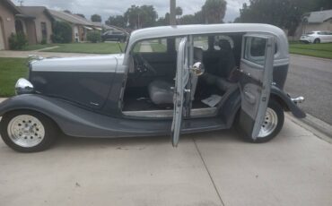 Ford-sedan-1934-grey-5
